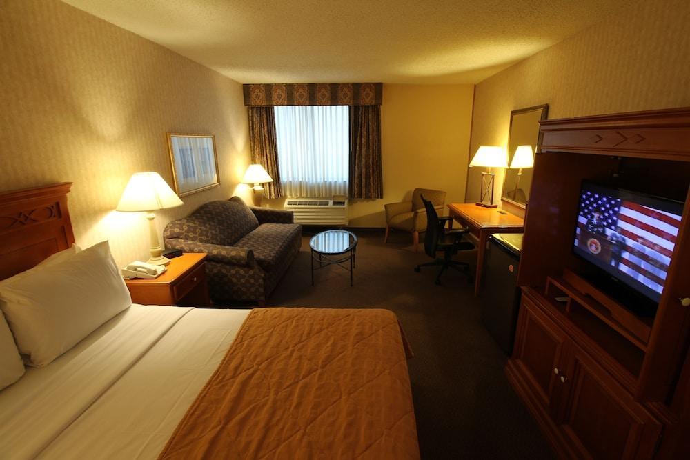 Clarion Hotel Park Central Dallas Dış mekan fotoğraf